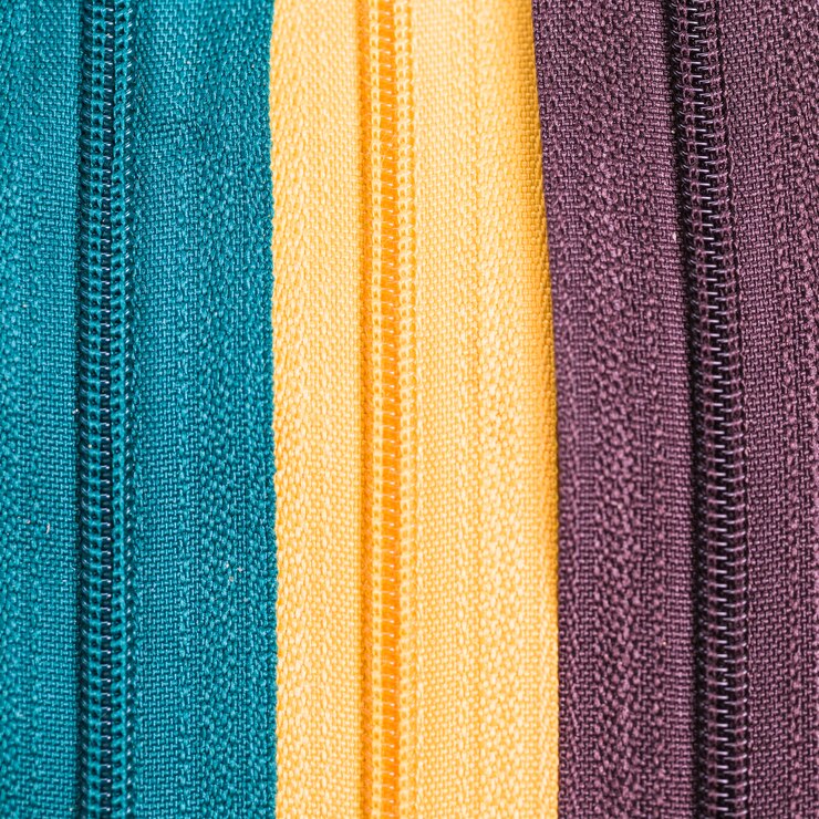 Foto gratuito linea di tre diverse cerniere