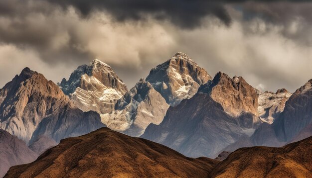 Maestosa catena montuosa bellezza panoramica nella natura tranquilla scena estiva generata da AI