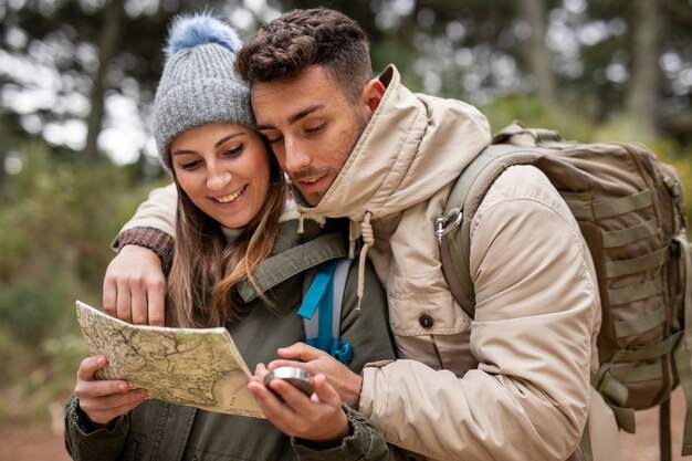 Mappa della tenuta delle coppie della foto a figura intera