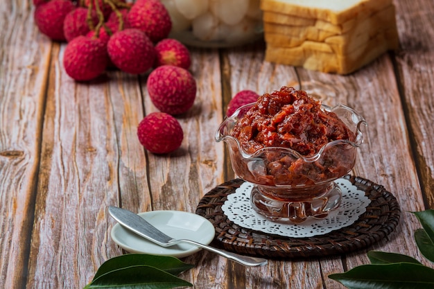 Marmellata di frutta Lychee Dessert delizioso per la colazione, cibo tailandese.