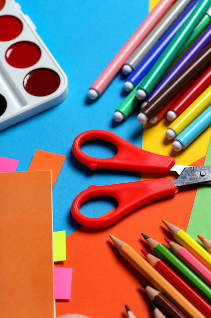 Materiale scolastico per lezioni d'arte