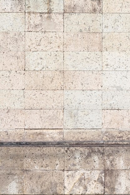Mattoni d'epoca di muri di edifici urbani