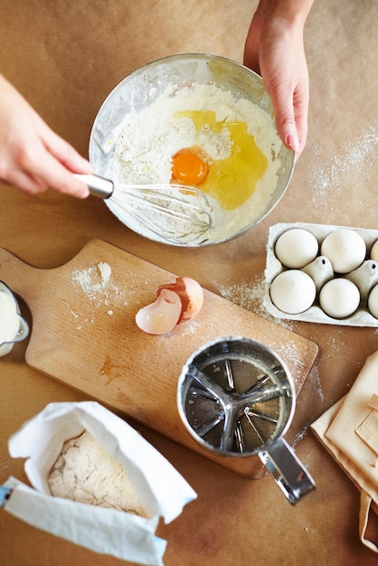 Mescolare gli ingredienti tutti insieme