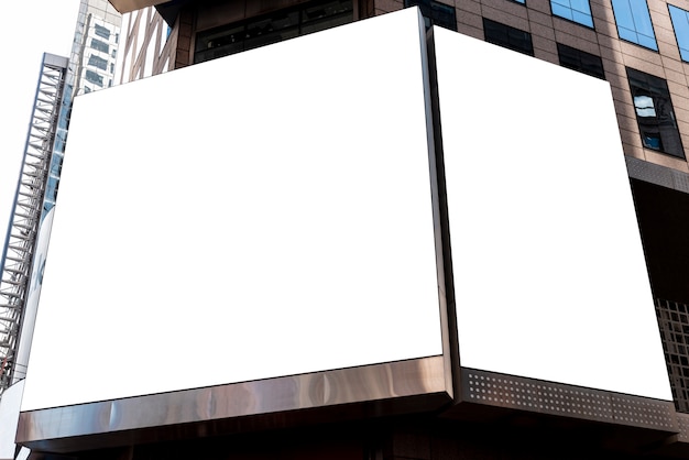 Mock-up cartelloni pubblicitari su un edificio della città