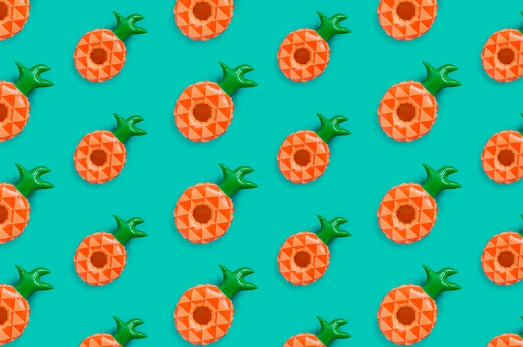 Foto gratuito modello di ananas per l'estate