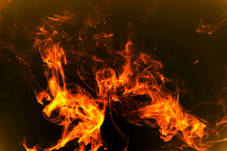 Foto gratuito montagna di fuoco