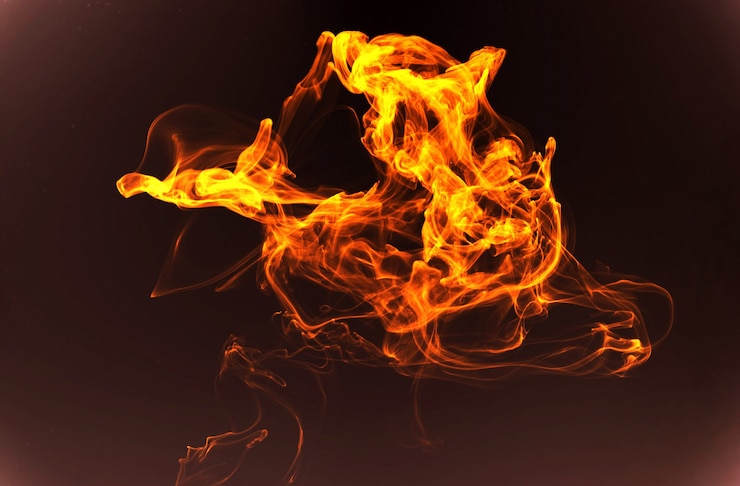 Foto gratuito montagna di fuoco