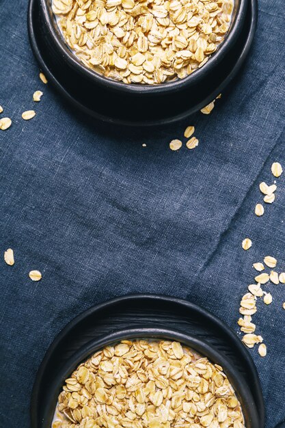 Mucchio di avena all'interno della ciotola