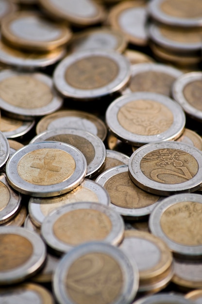 Mucchio di monete in euro