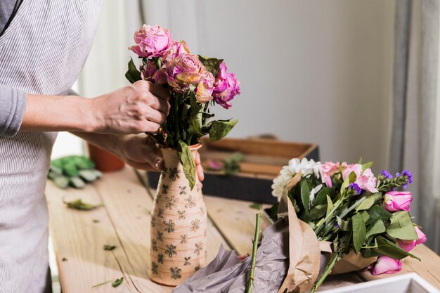 Natura morta con il concetto di giardinaggio