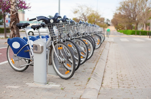 Noleggiare una bicicletta per la città