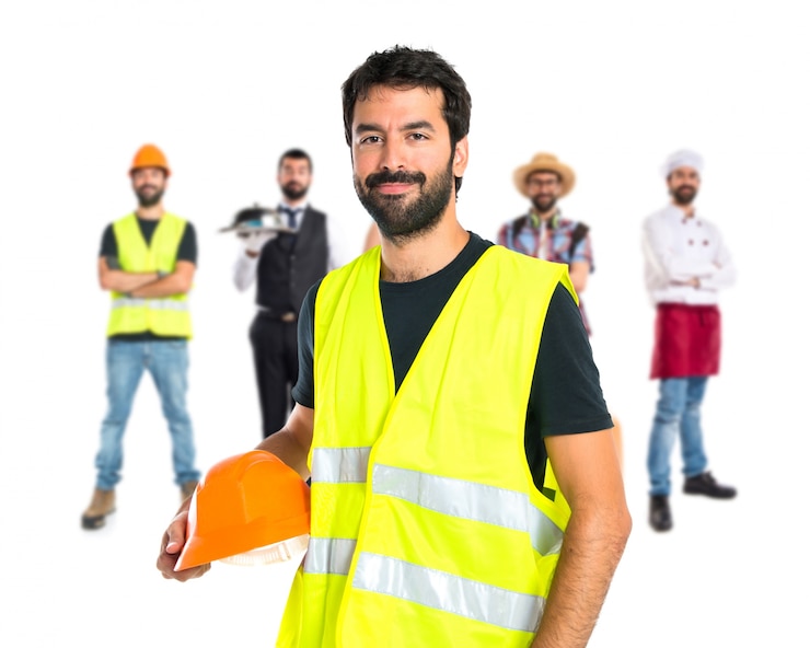 Foto gratuito operaio su sfondo bianco