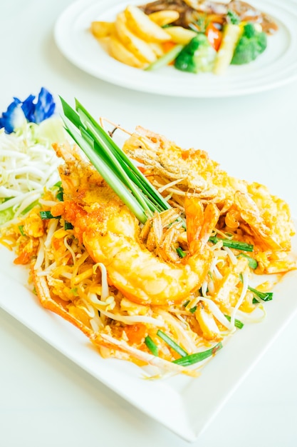 Pad tagliatelle thai