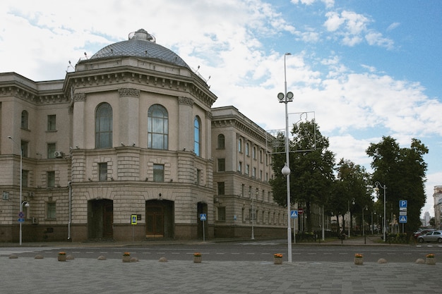 Paesaggio analogico della città con edifici