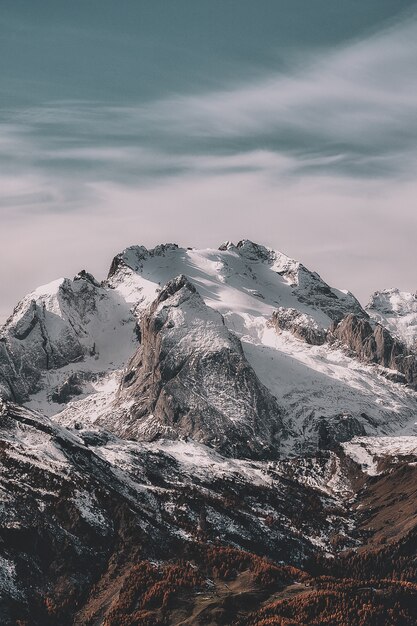 Paesaggio di Snowy Mountain