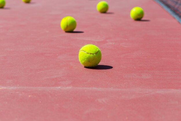 Palline da tennis in campo