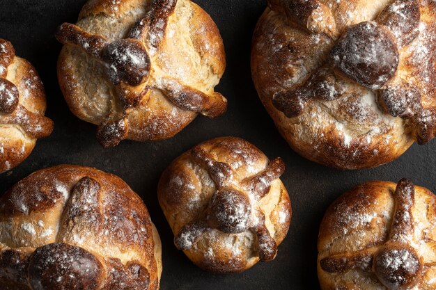 Pane tradizionale di assortimento morto