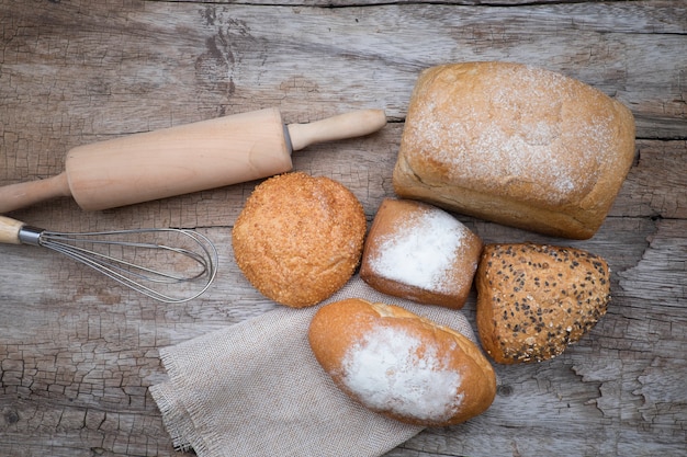 Panetteria pane su una tavola di legno.