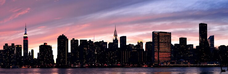 Foto gratuito panorama del tramonto di new york city manhattan