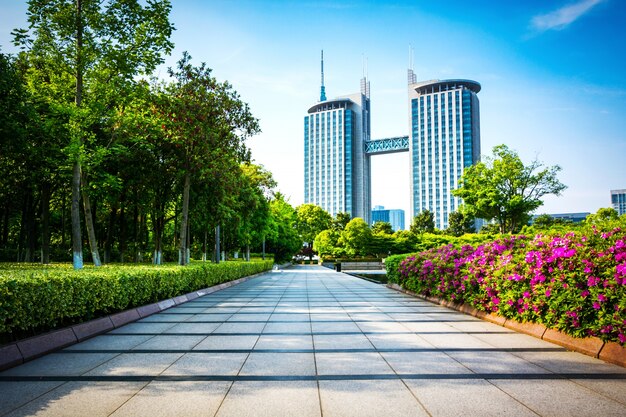 Parco nel centro finanziario di lujiazui, Shanghai, Cina