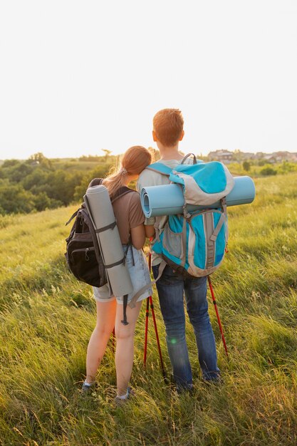 Partner a tutto campo con gli zaini