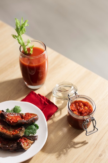 Pasto nutriente con composizione di sambal