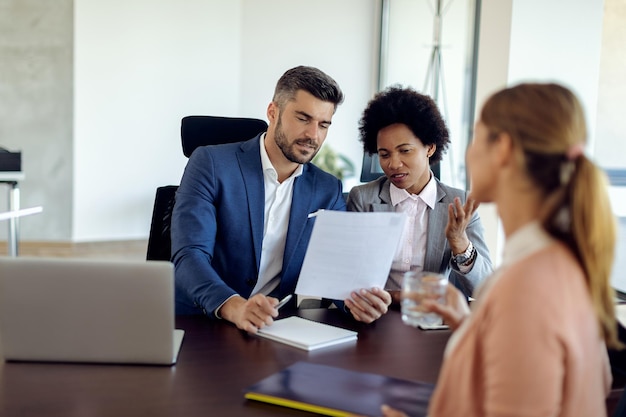 Penso che abbia tutte le qualifiche per il lavoro