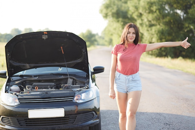 Persone e problemi con i trasporti.