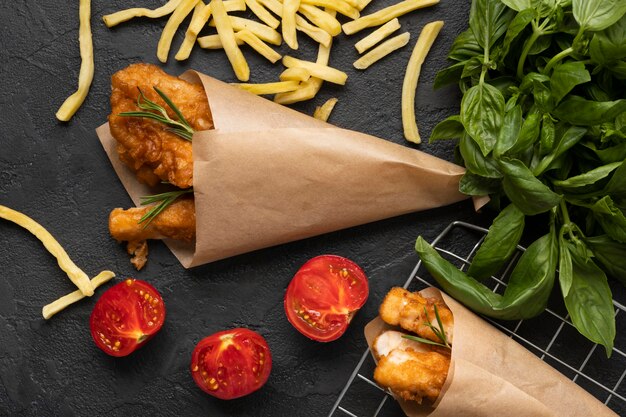 Piatto di laici deliziosi fish and chips concept