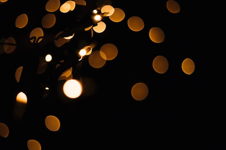 Foto gratuito piccole lampadine e puntini luminosi