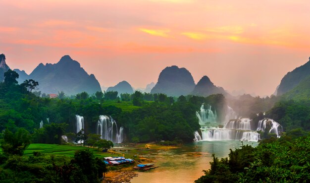 Pietra naturale della porcellana vietnam di viaggio fresca