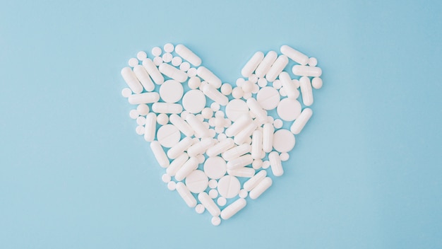 Pillole che formano il cuore