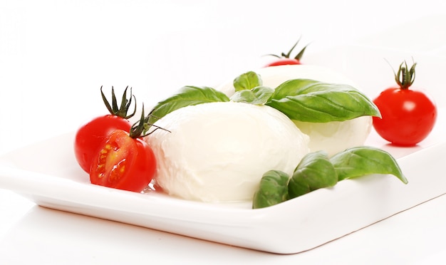 Pomodori, basilico e mozzarella