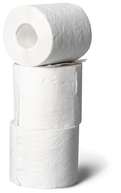 Primo piano della carta igienica isolato su sfondo bianco
