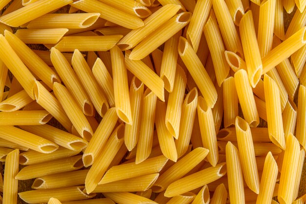 Primo piano di maccheroni cotti