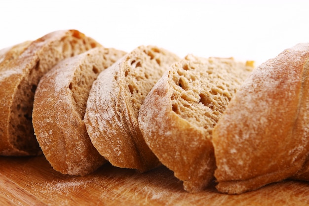 Primo piano di pane a fette