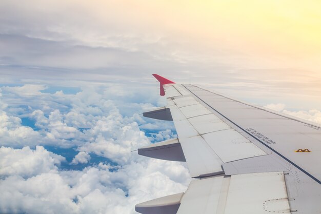 Primo piano di un&#39;ala di aeroplano