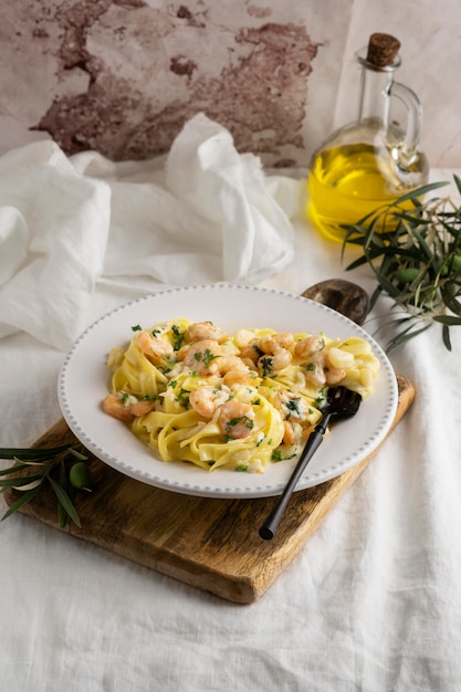 Primo piano di un pasto di pasta ad alto contenuto proteico