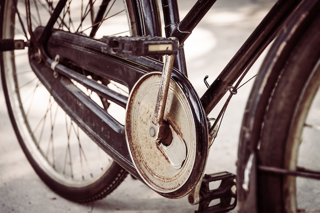 Primo piano di un pedale della bicicletta