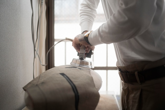 Primo piano materiale da stiro artigianale