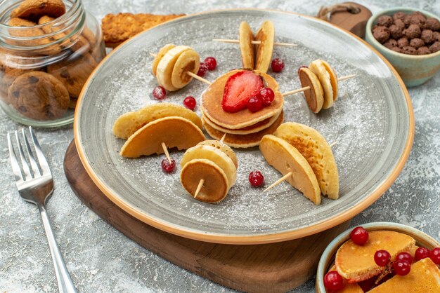 Primo piano su una pila di deliziosi pancake