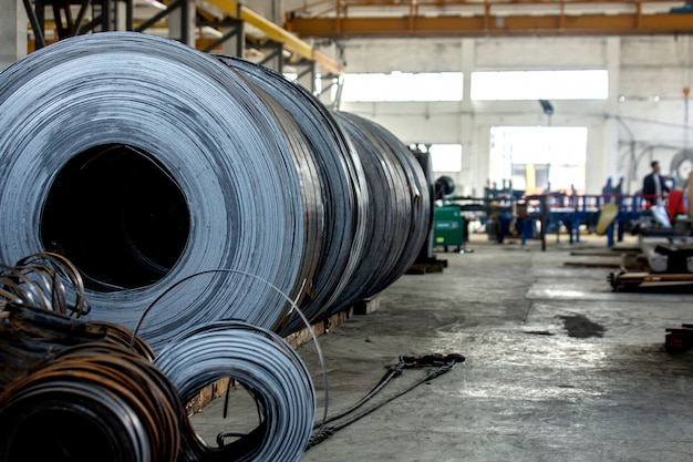 Processo di lavorazione in fabbrica di acciaio