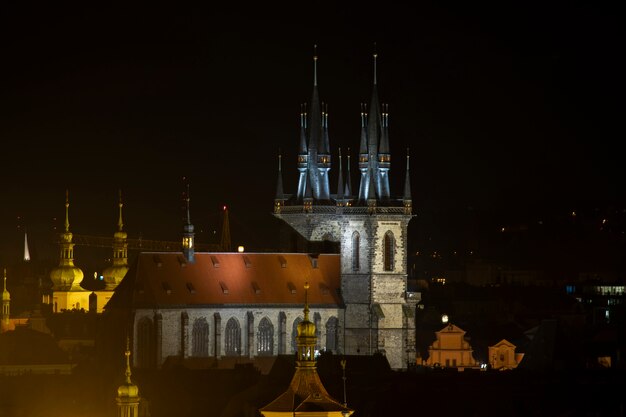 Pulisci le strade della città di Praga