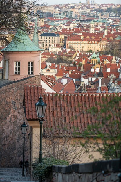 Pulisci le strade della città di Praga