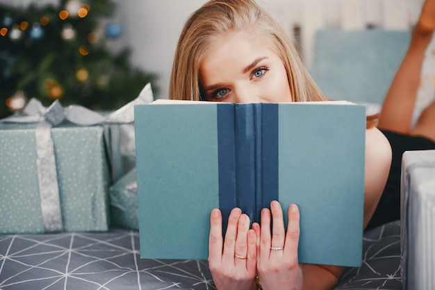 ragazza di Natale di bellezza