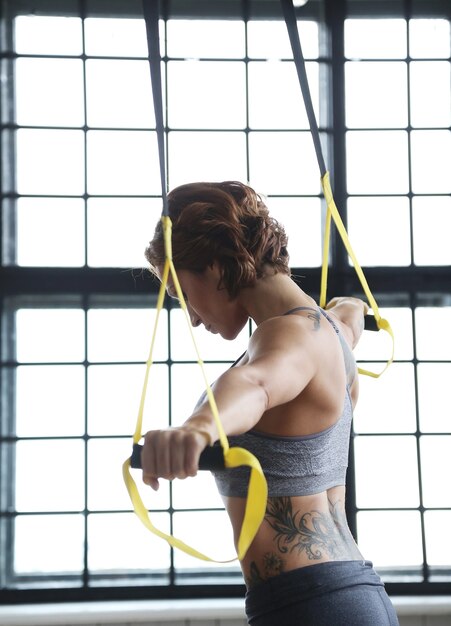 Ragazza in palestra