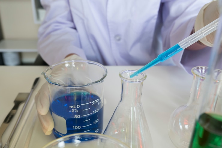 Foto gratuito ricerca in laboratorio
