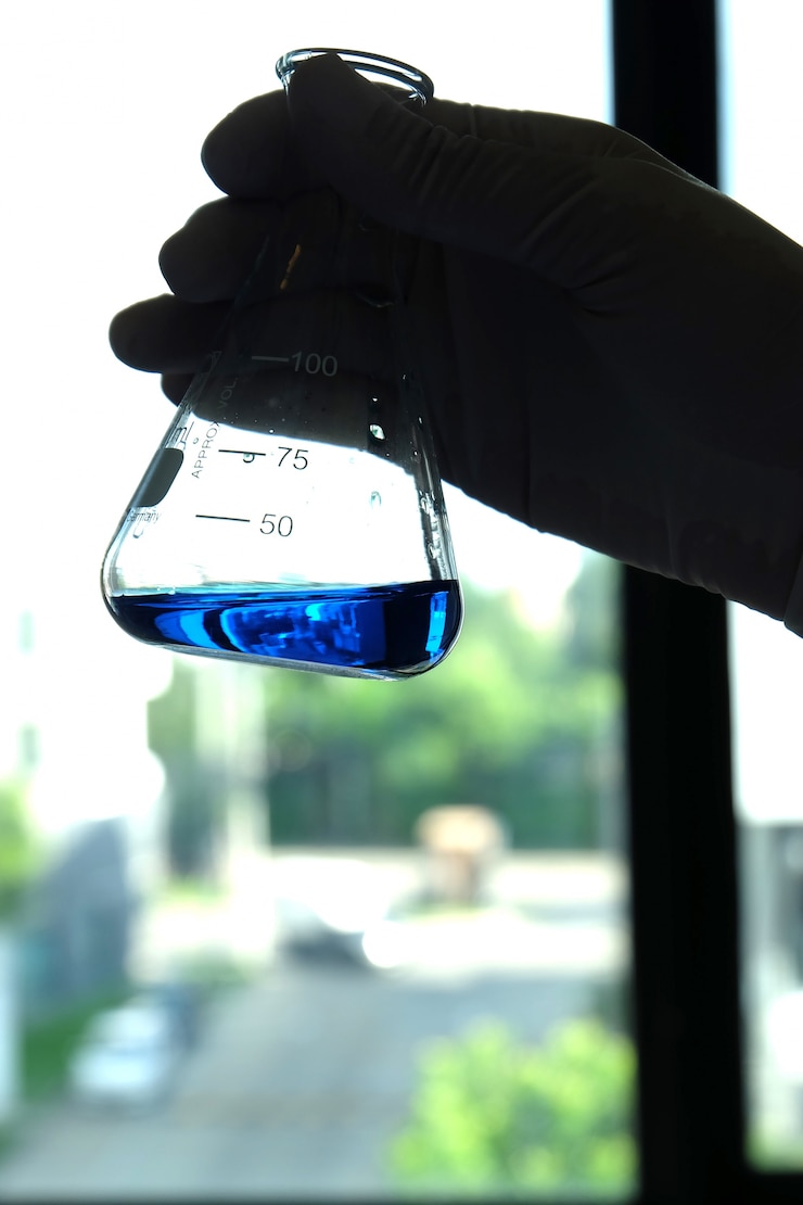 Foto gratuito ricerca in laboratorio