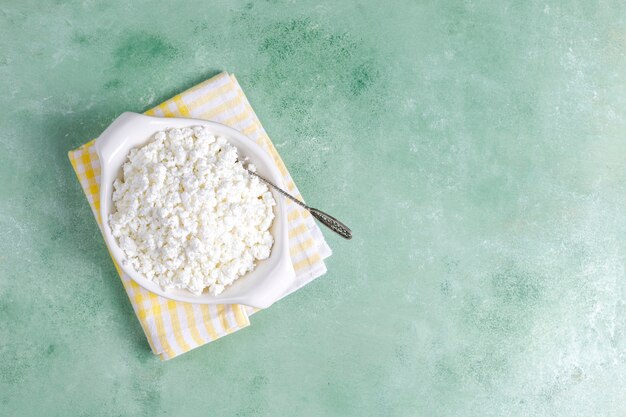 Ricotta fatta in casa.