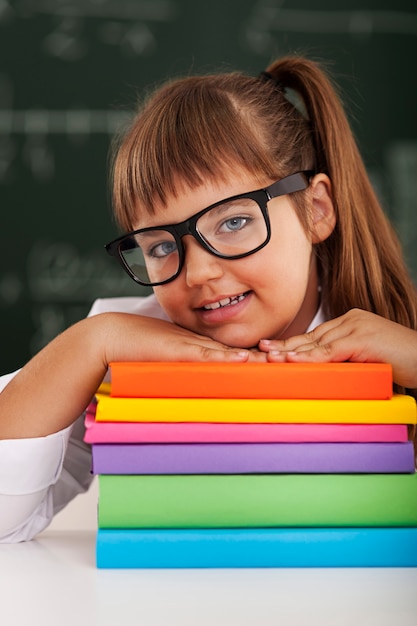 Ritratto di cute little schoolgirl